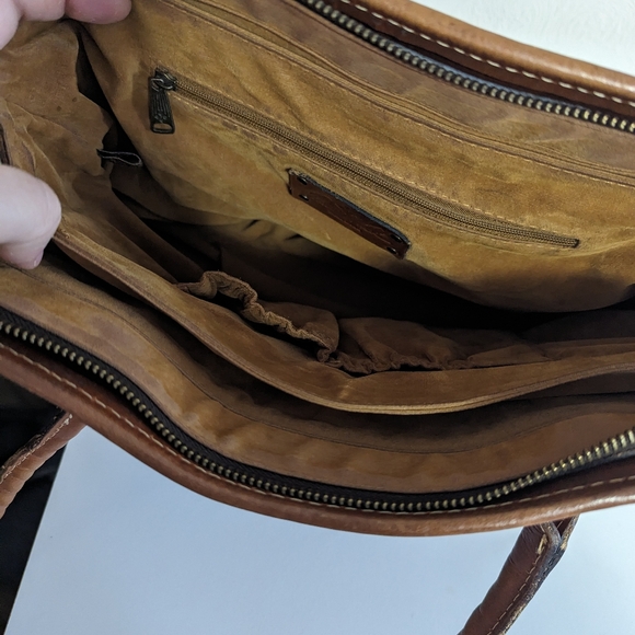 Patricia Nash large Paris satchel, tooled leather - Picture 4 of 16